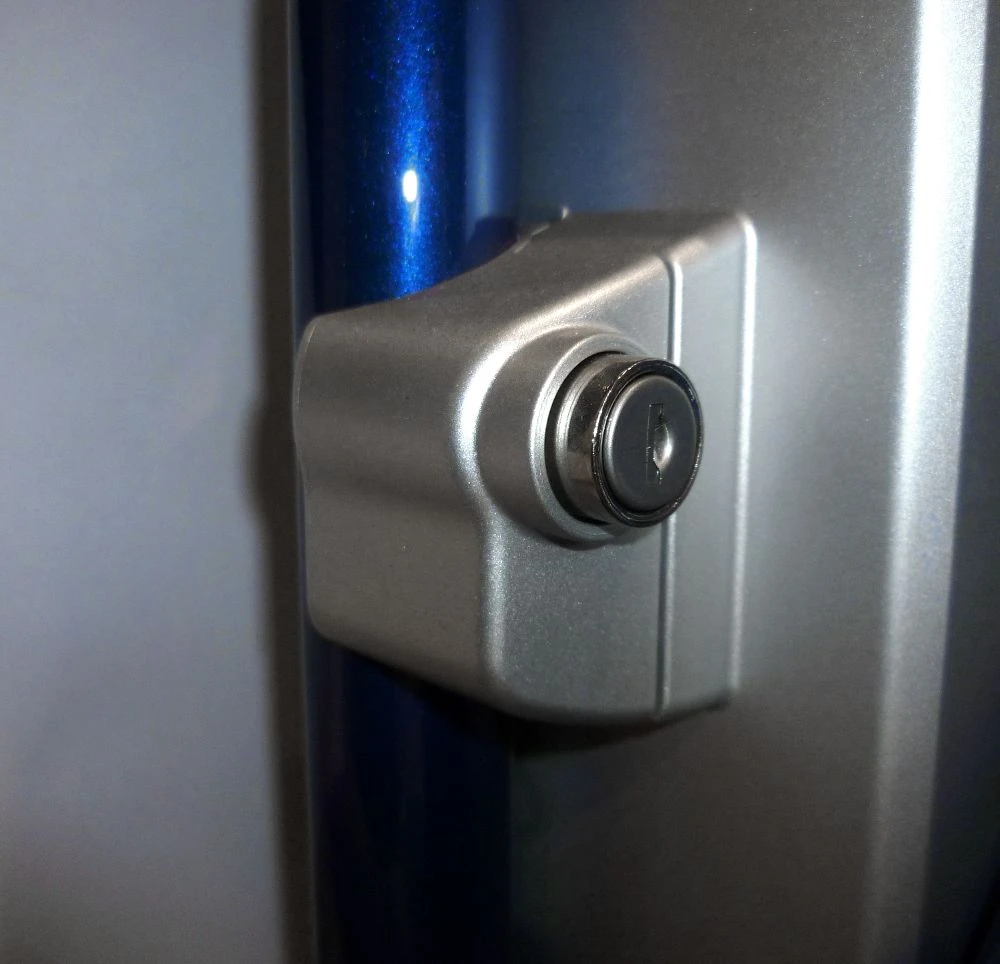 Flyer Panasonic - Cache Pour Serrure De Batterie Abus – Image 2